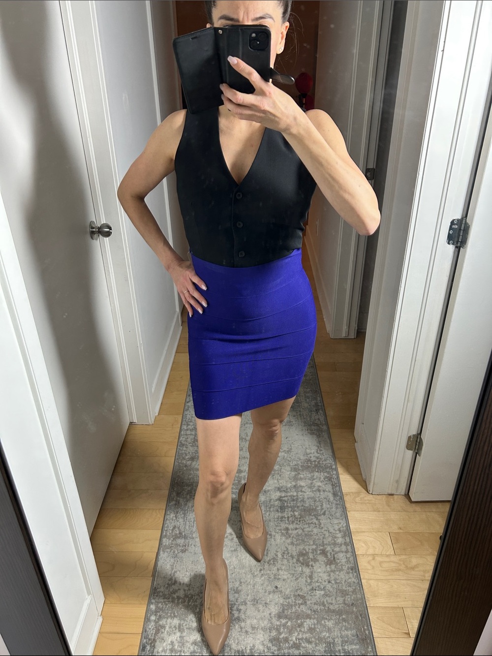BCBGMaxazria Purple Bandage Skirt